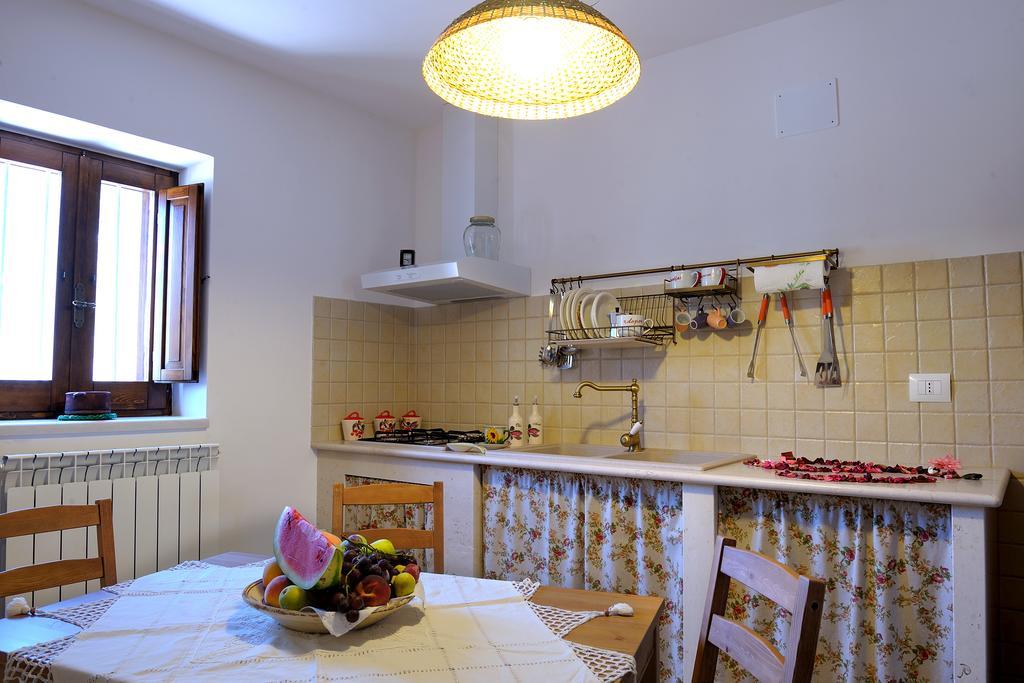 Trulli Barsento Guest House Alberobello Bilik gambar